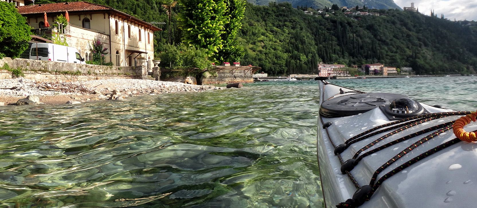 Kanu-Laiz mit dem Seekajak am Gardasee